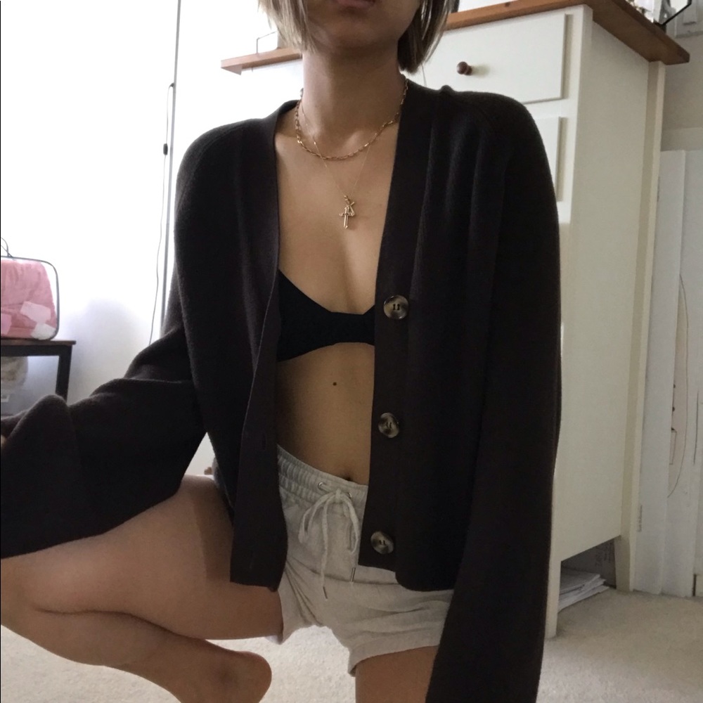 CHOCOLATE SWEATER CARDIGAN WITH TORTOISE BUTTONS